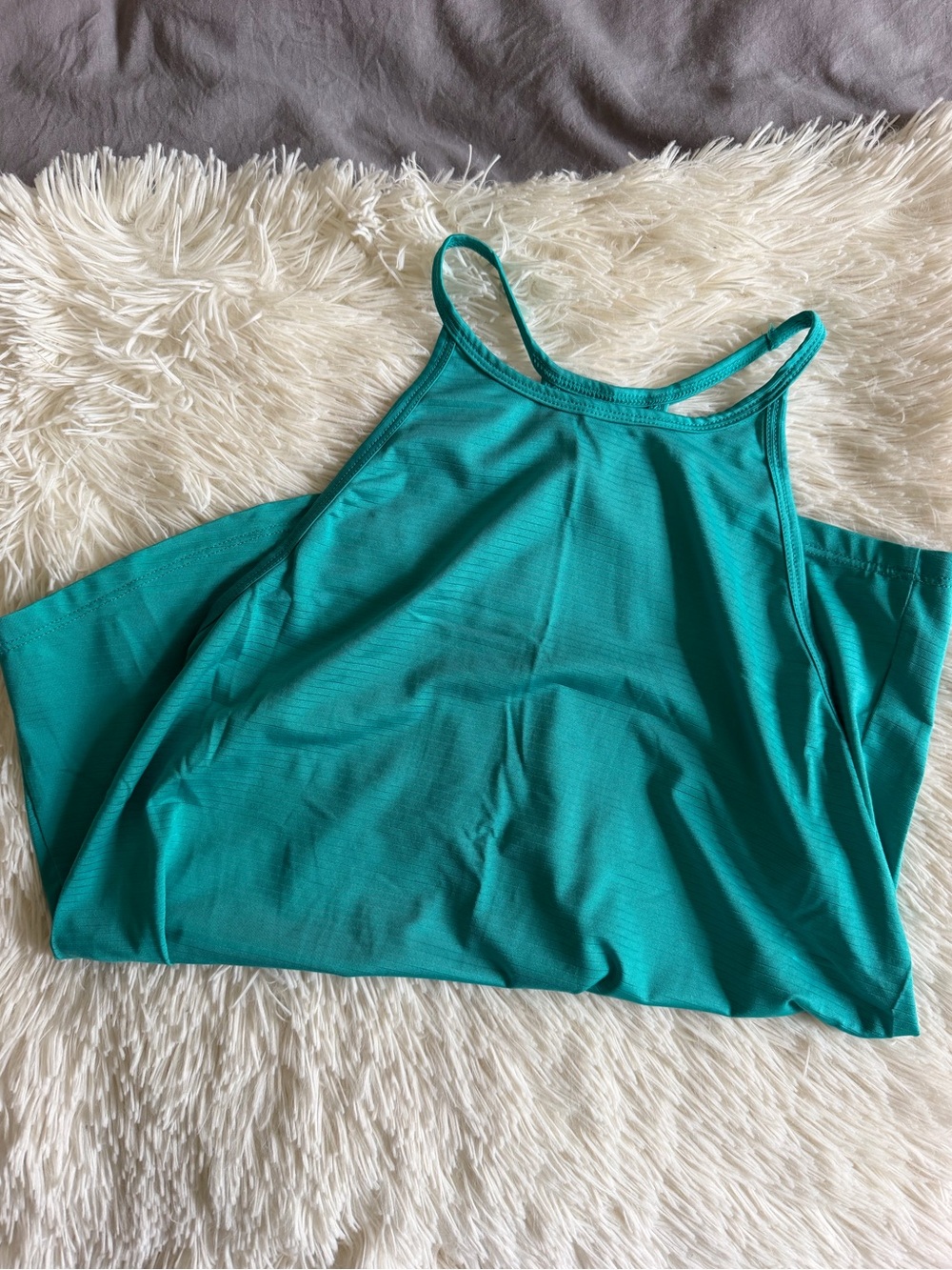 Workout Tank - Picture 4 of 4